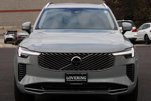 2026 Volvo XC90 B6 Plus 6-Seater