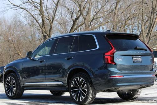 2026 Volvo XC90 B6 Plus 7-Seater