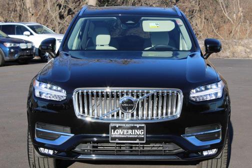 Onyx Black Metallic 2024 Volvo XC90 B6 Ultimate Bright Theme 6-Seater