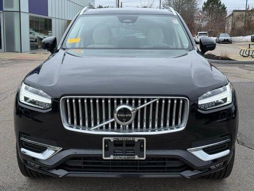 Onyx Black 2024 Volvo XC90 B6 Ultimate Bright Theme 6-Seater