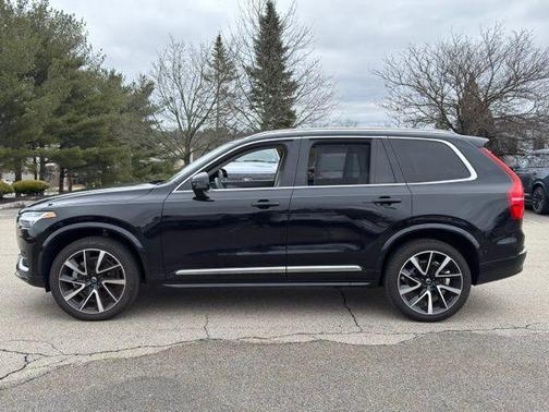 Onyx Black 2024 Volvo XC90 B6 Ultimate Bright Theme 6-Seater