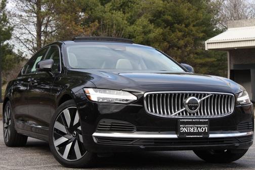 2024 Volvo S90 Recharge Plug-In Hybrid T8 Plus