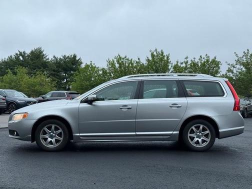 2010 Volvo V70 3.2