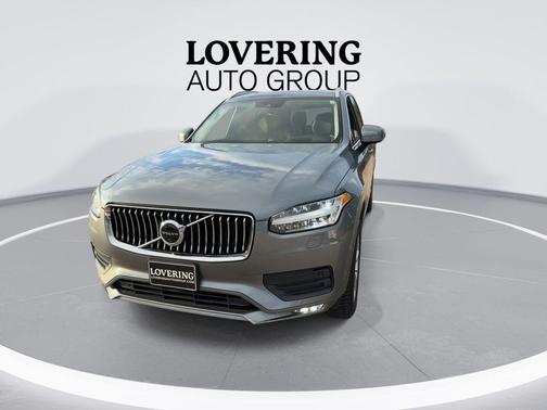 2020 Volvo XC90 T6 Momentum 7 Passenger