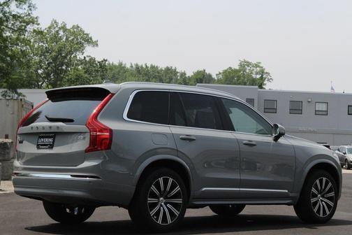 2024 Volvo XC90 B5 Plus Bright Theme