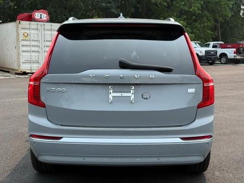 2024 Volvo XC90 Recharge Plug-In Hybrid T8 Plus 6 Passenger