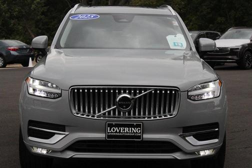 2025 Volvo XC90 B6 Plus 7-Seater