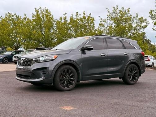 2019 Kia Sorento S