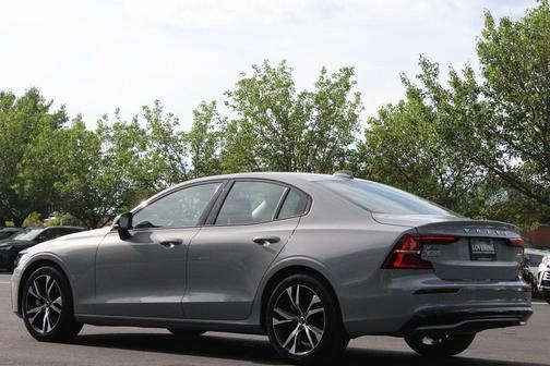 2025 Volvo S60 B5 Core