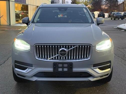 2024 Volvo XC90 Recharge Plug-In Hybrid T8 Plus 6 Passenger