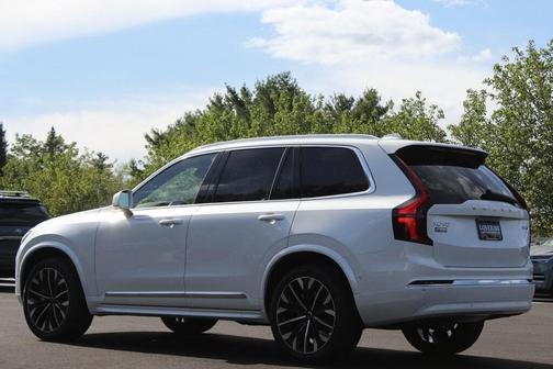 2026 Volvo XC90 B6 Plus 7-Seater