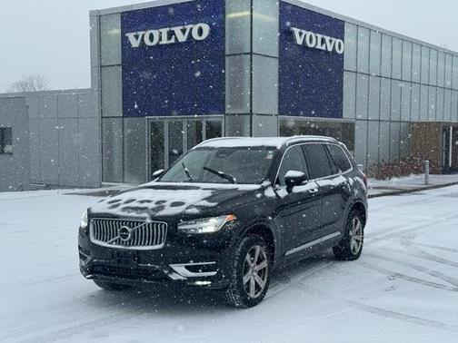 2024 Volvo XC90 B5 Core Bright Theme