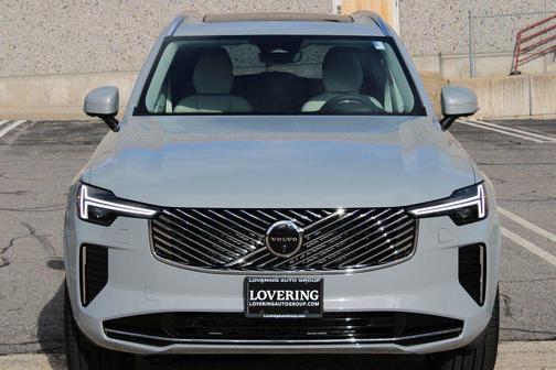 2026 Volvo XC90 B5 Ultra 7-Seater