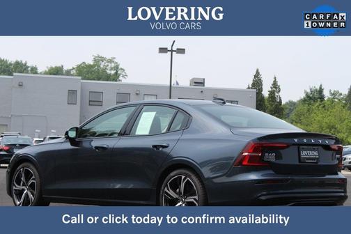 2024 Volvo S60 B5 Core Dark Theme