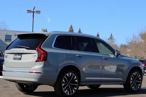 2026 Volvo XC90 B6 Ultra 7-Seater