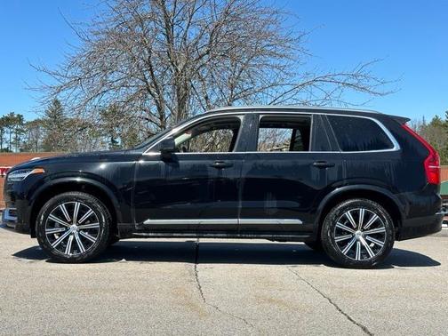 2024 Volvo XC90 B5 Plus Bright Theme
