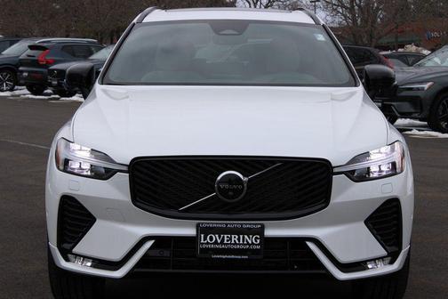 2026 Volvo XC60 B5 Plus