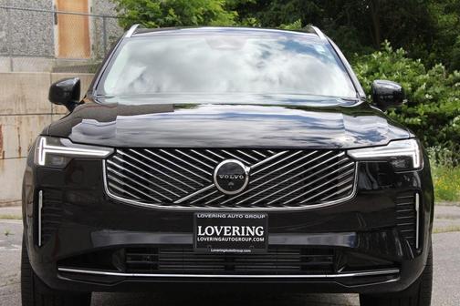 2025 Volvo XC90 Plug-In Hybrid T8 Ultra 6-Seater