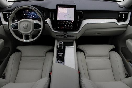 2026 Volvo XC60 B5 Ultra