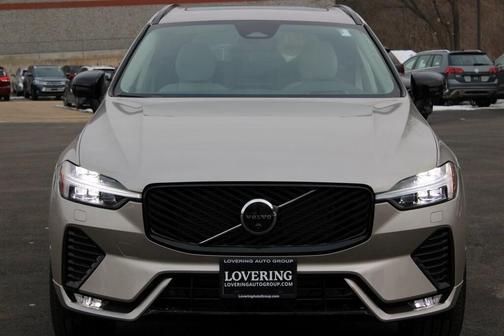 2026 Volvo XC60 B5 Ultra
