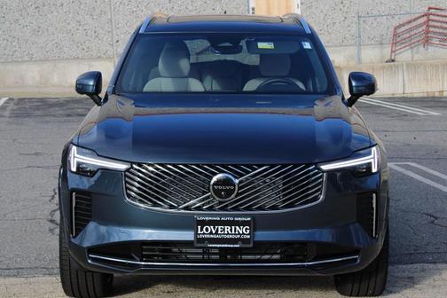 2026 Volvo XC90 B6 Plus 7-Seater