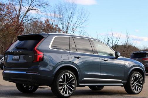 2026 Volvo XC90 B6 Plus 7-Seater
