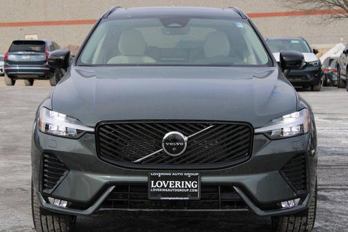 2026 Volvo XC60 B5 Ultra
