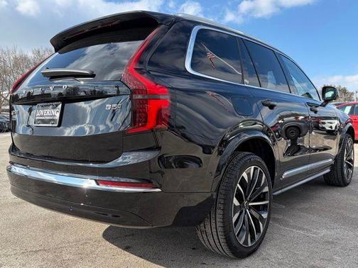 2026 Volvo XC90 B5 Plus 7-Seater