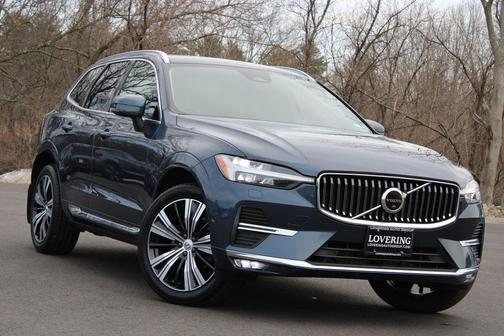 Denim Blue Metallic 2023 Volvo XC60 B5 Plus Bright Theme