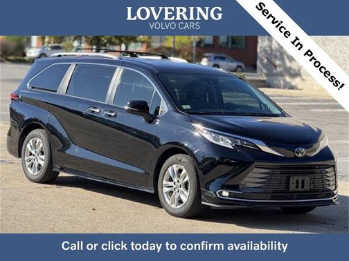 2022 Toyota Sienna Limited
