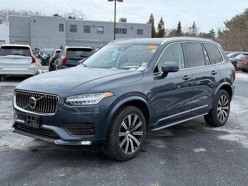 2023 Volvo XC90 B6 Core