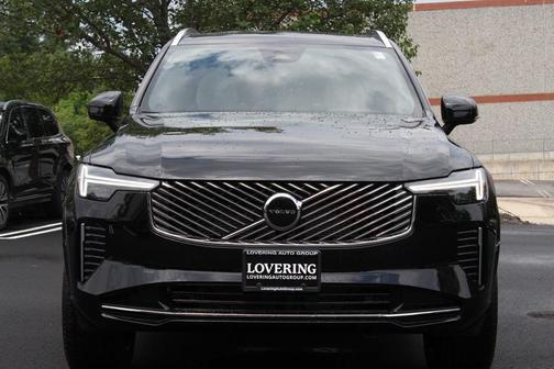 2026 Volvo XC90 B5 Core