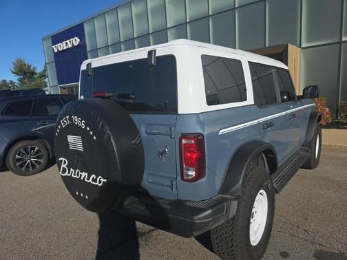 2025 Ford Bronco Heritage Edition