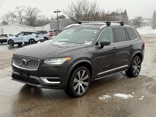 2024 Volvo XC90 Recharge Plug-In Hybrid T8 Plus Bright Theme 7 Passenger
