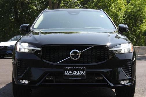 2025 Volvo XC60 B5 Ultra