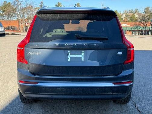 2024 Volvo XC90 Recharge Plug-In Hybrid T8 Plus Bright Theme 7 Passenger