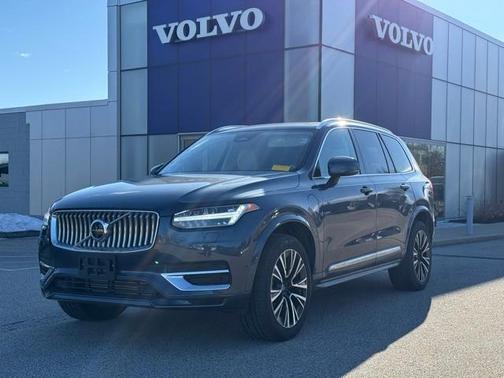 2024 Volvo XC90 Recharge Plug-In Hybrid T8 Plus Bright Theme 7 Passenger