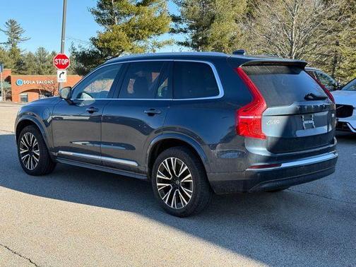 2024 Volvo XC90 Recharge Plug-In Hybrid T8 Plus Bright Theme 7 Passenger