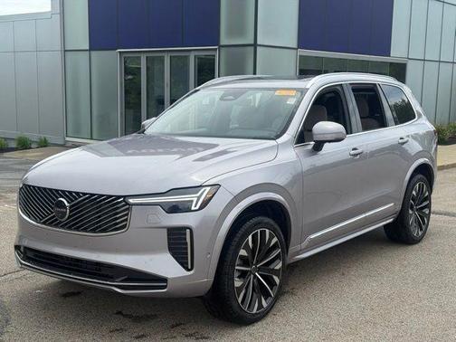 Silver 2026 Volvo XC90 B6 Plus 7-Seater