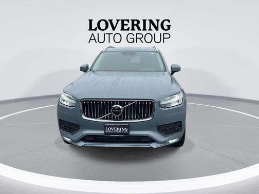 Thunder Gray Metallic 2021 Volvo XC90 T6 Momentum 7 Passenger