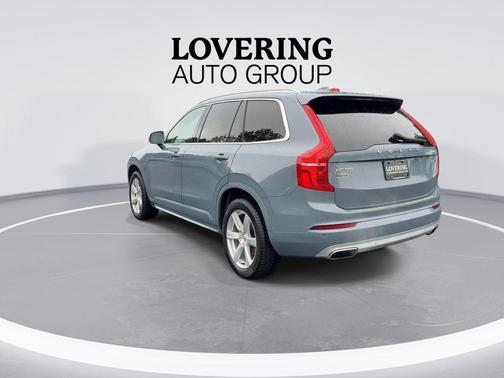 Thunder Gray Metallic 2021 Volvo XC90 T6 Momentum 7 Passenger