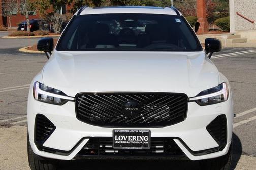 2026 Volvo XC60 Plug-In Hybrid T8 Ultra Black Edition