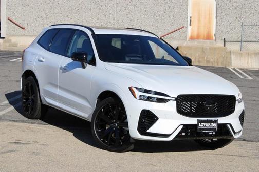 2026 Volvo XC60 Plug-In Hybrid T8 Ultra Black Edition