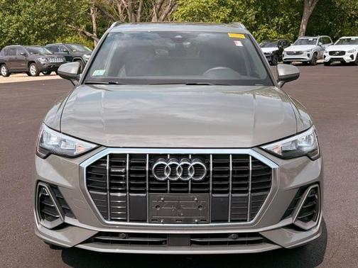 2021 Audi Q3 45 S line Premium