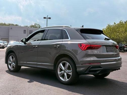 2021 Audi Q3 45 S line Premium
