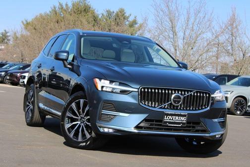 2023 Volvo XC60 B5 Plus Bright Theme