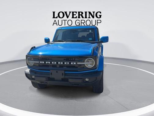 Velocity Blue Metallic 2024 Ford Bronco Outer Banks