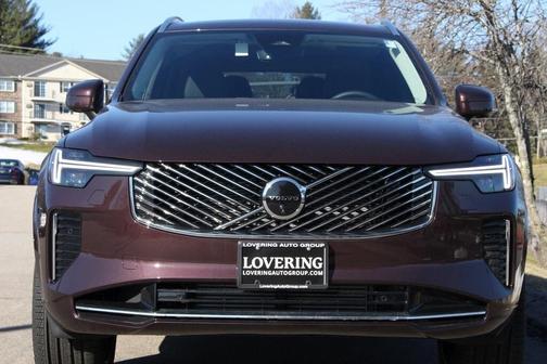 2025 Volvo XC90 Plug-In Hybrid T8 Plus 7-Seater