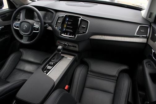 2022 Volvo XC90 T6 Inscription 6 Passenger
