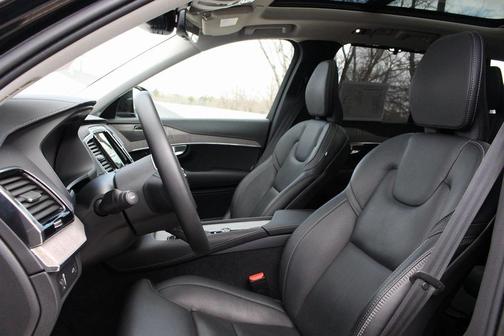 2022 Volvo XC90 T6 Inscription 6 Passenger